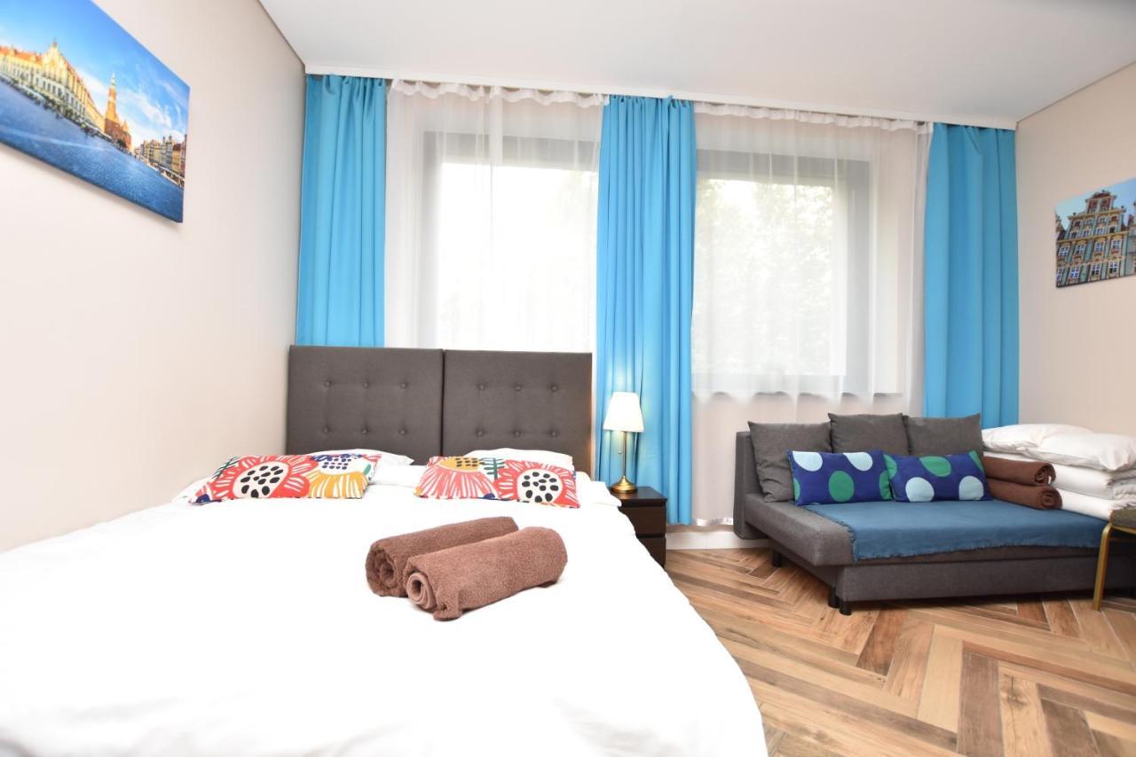 Dukes Apartments - Wita Stwosza Wrocław Buitenkant foto