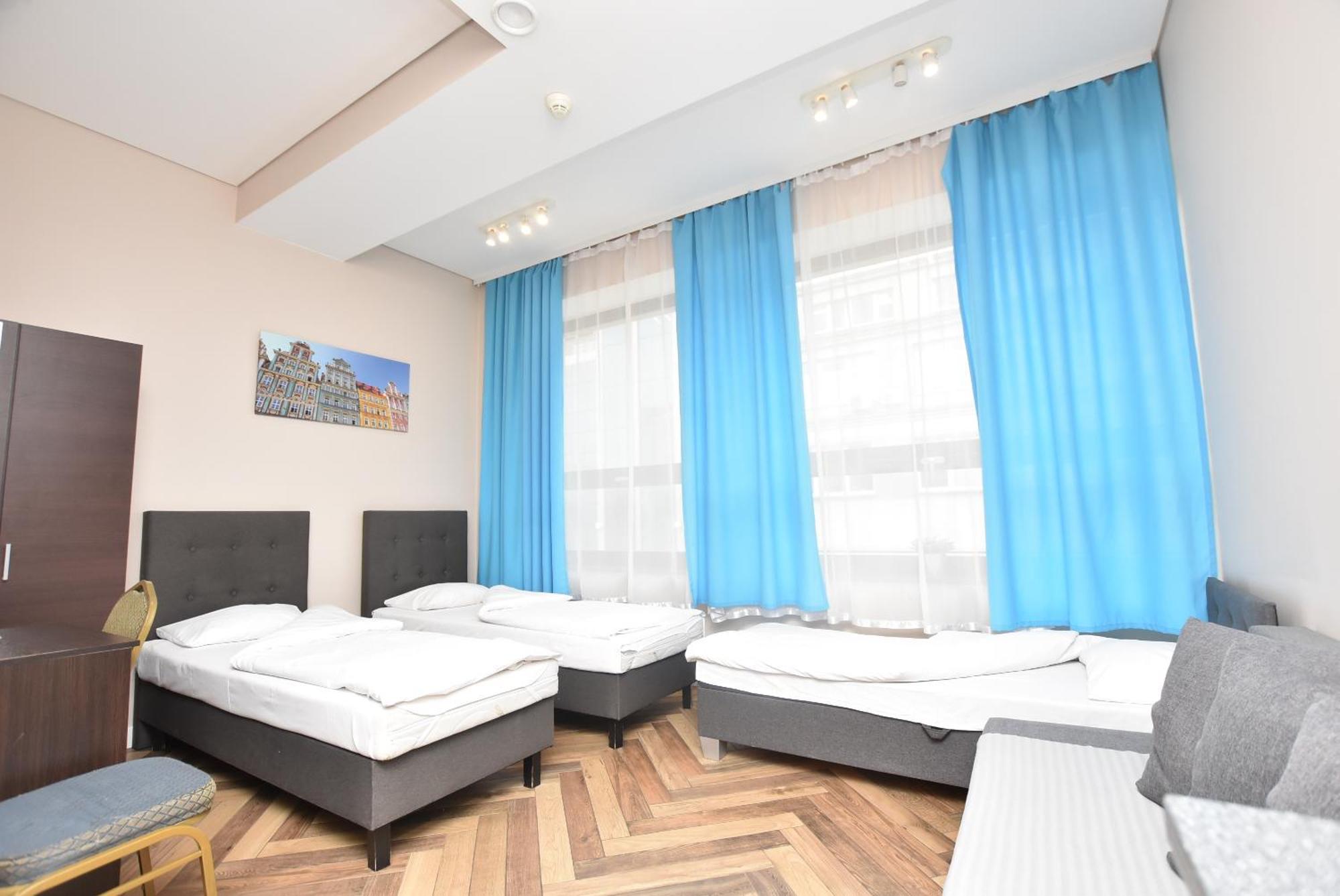 Dukes Apartments - Wita Stwosza Wrocław Buitenkant foto