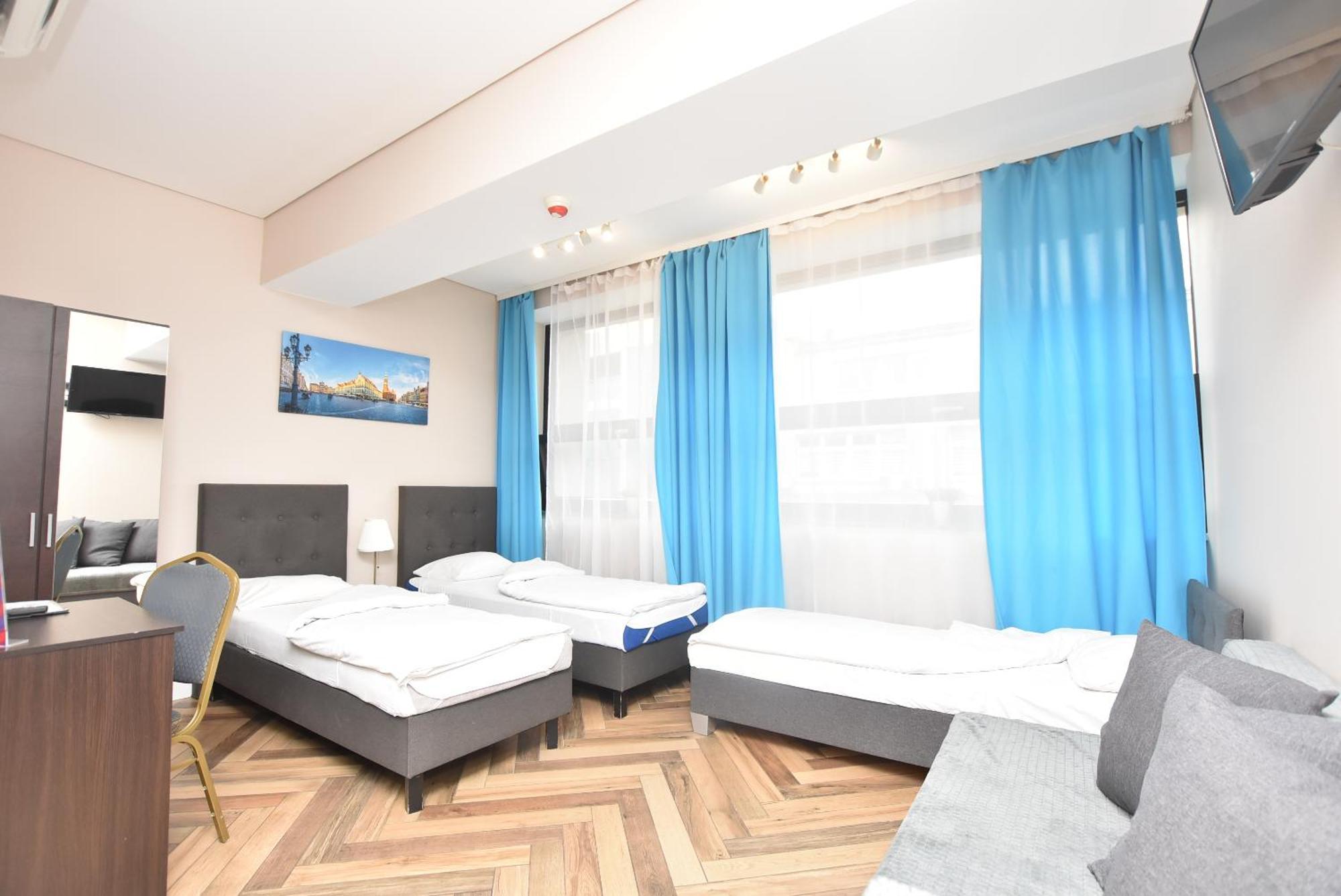 Dukes Apartments - Wita Stwosza Wrocław Buitenkant foto